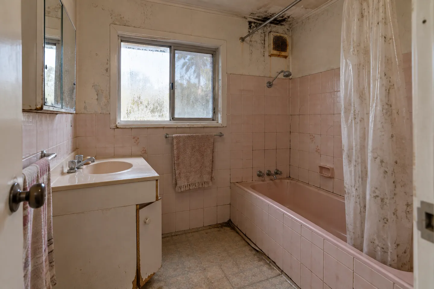 Bathroom renovation, Narrabeen and Collaroy